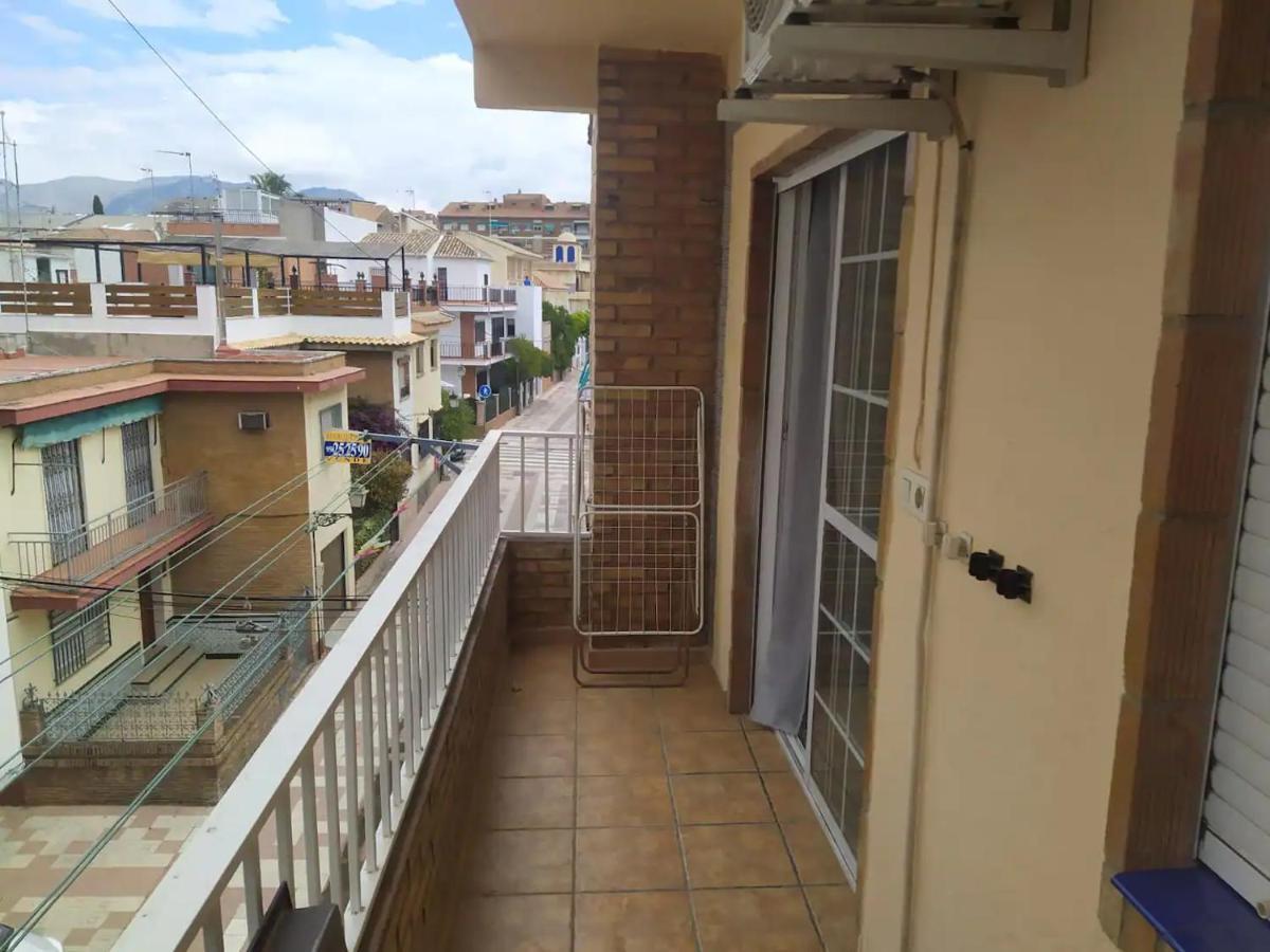 Apartamento 3 Dormitorios Frente A Hospital De Traumatologia Γρανάδα Εξωτερικό φωτογραφία